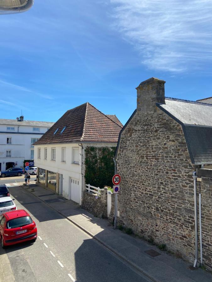 Cosy Flat Carteret - Appartement Centre Bourg - 4 Personnes Barneville-Carteret Exterior photo
